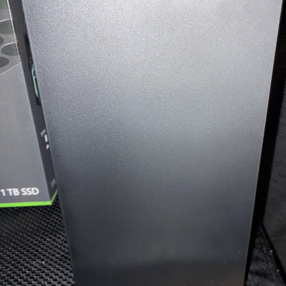 Microsoft XBOX Series X 1882 1Tb SSD Game System~ In Box*Controller*Manual*EUC - Picture 7 of 12